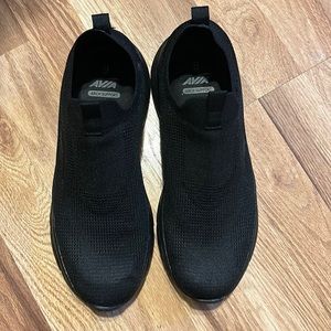 AVIA Arch Support black shoes